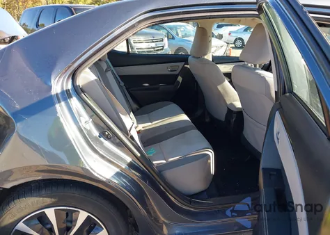 2018 Toyota Corolla Le z USA, uszkodzony, nr VIN 2T1BURHE5JC969754